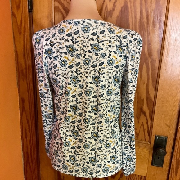 Lucky Brand Feminine Floral Peasant Top - Picture 11 of 11